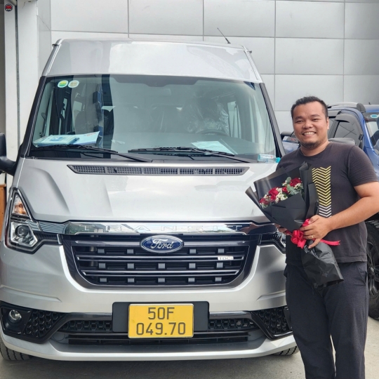 THUÊ XE 16 CHỖ 